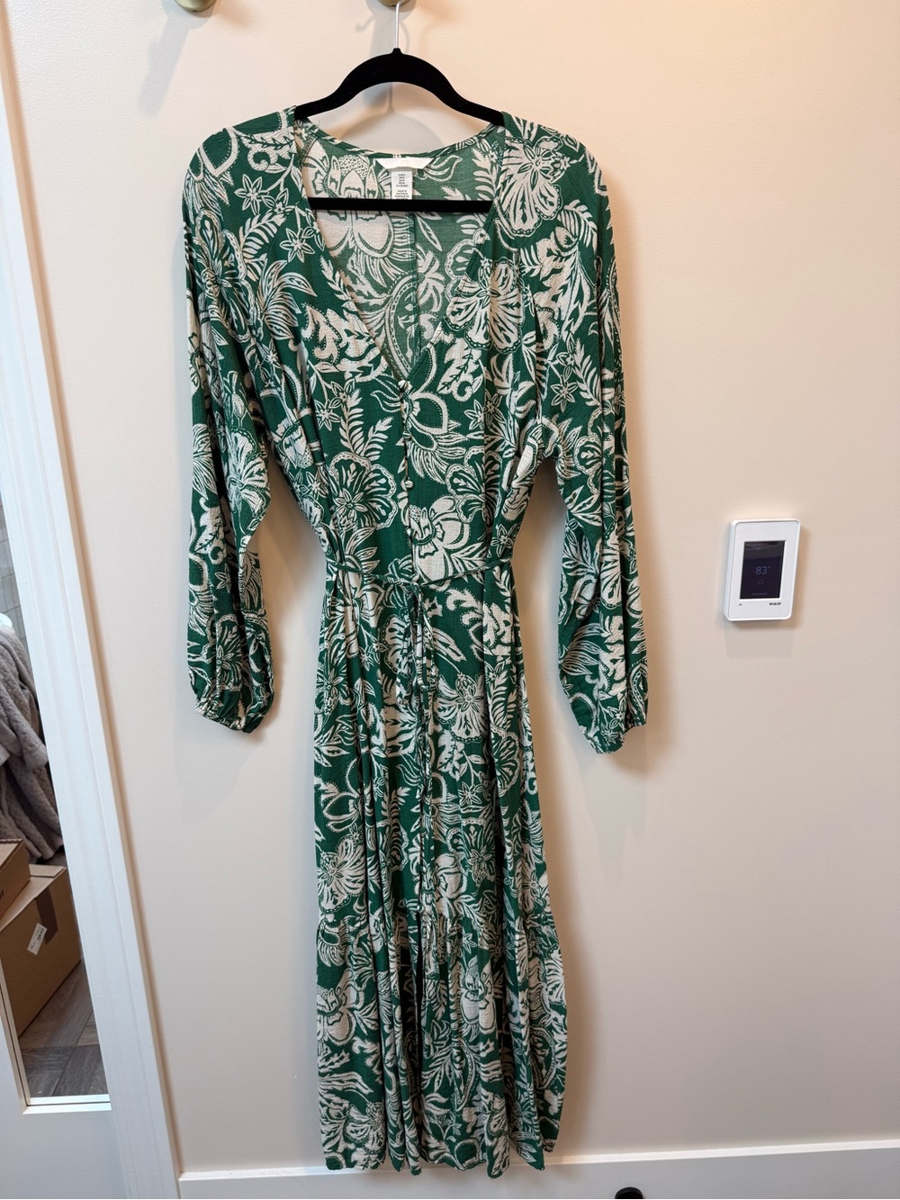 H&M Green and White Floral Maxi Dress with Tie Waist
